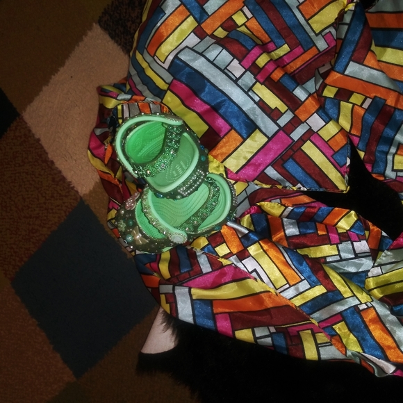 Kids Crocs - Picture 3 of 4